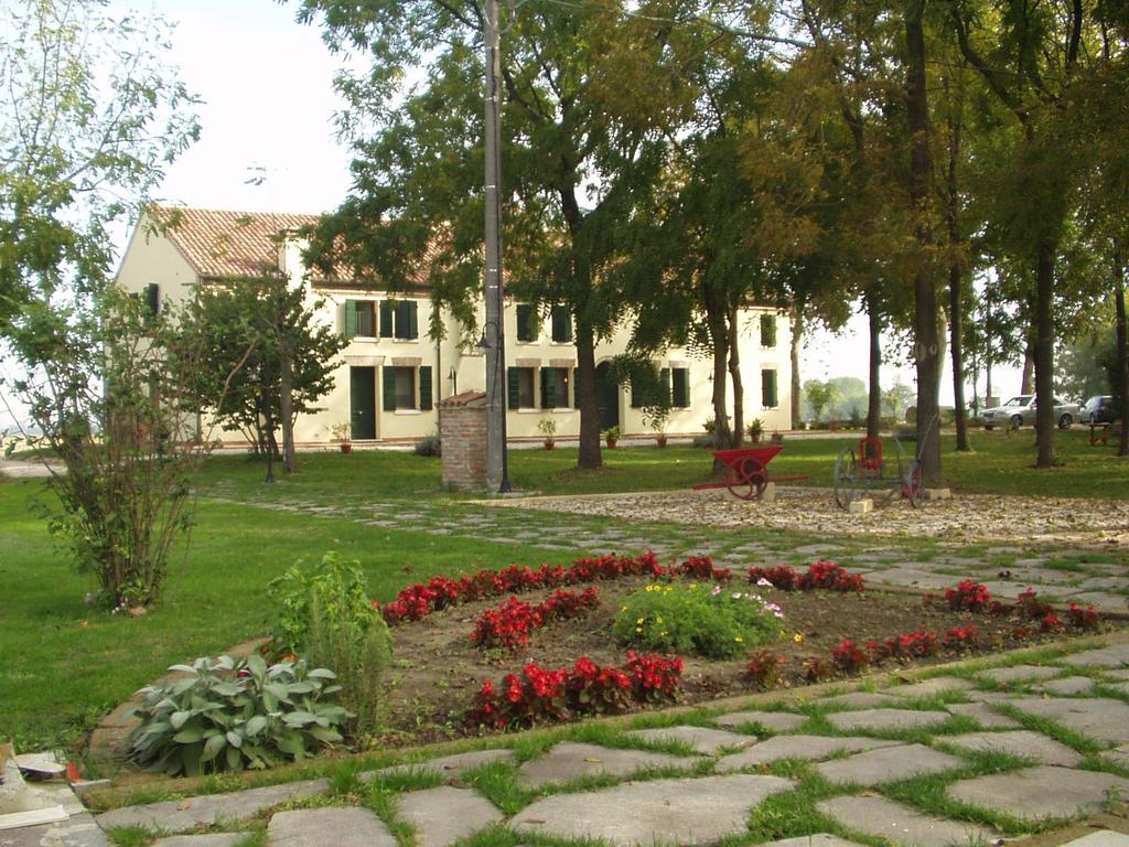 Agriturismo Principe Pio Vila Crespino Exterior foto