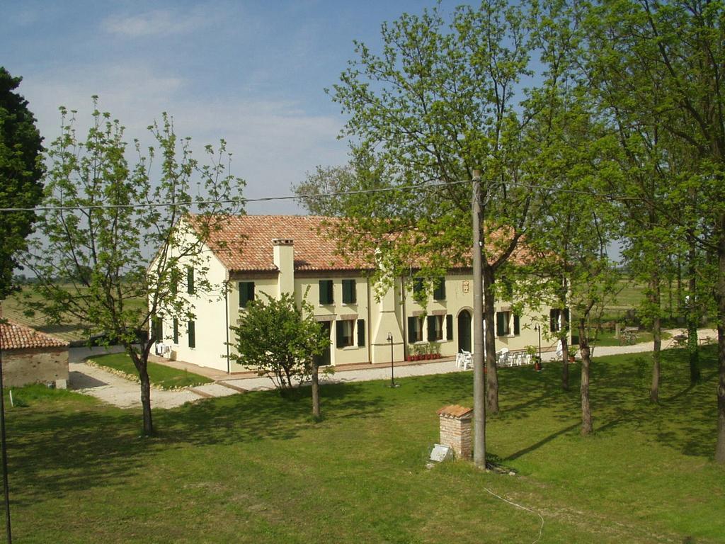 Agriturismo Principe Pio Vila Crespino Exterior foto