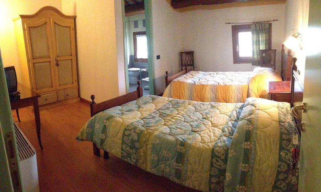 Agriturismo Principe Pio Vila Crespino Exterior foto