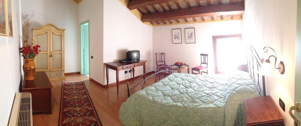 Agriturismo Principe Pio Vila Crespino Exterior foto