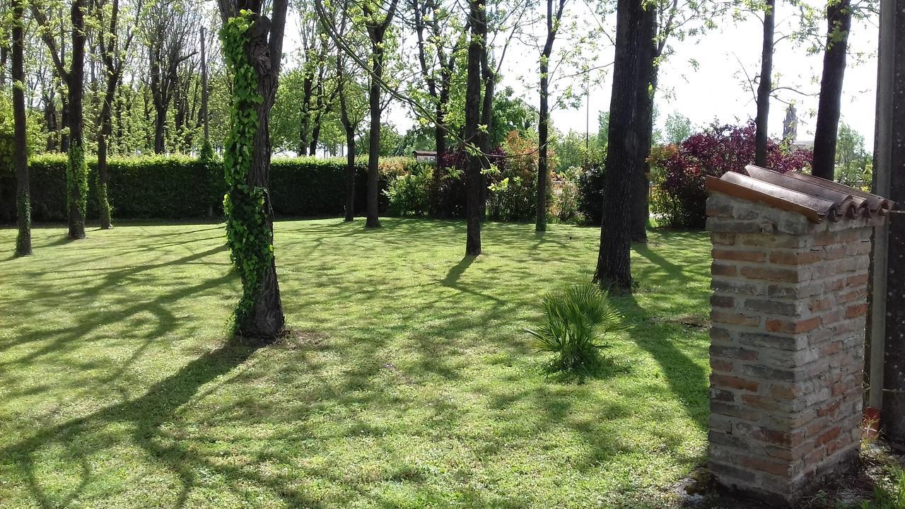 Agriturismo Principe Pio Vila Crespino Exterior foto