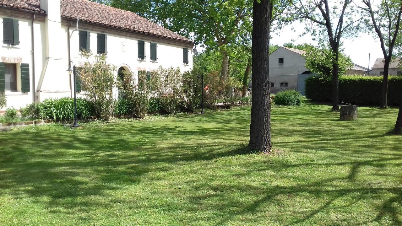 Agriturismo Principe Pio Vila Crespino Exterior foto